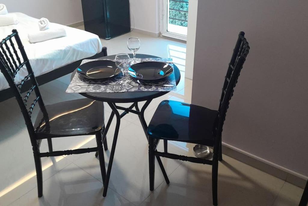 Lavrio 1Bdr Penthouse 7 Min On Foot From The Port Apartment Ngoại thất bức ảnh